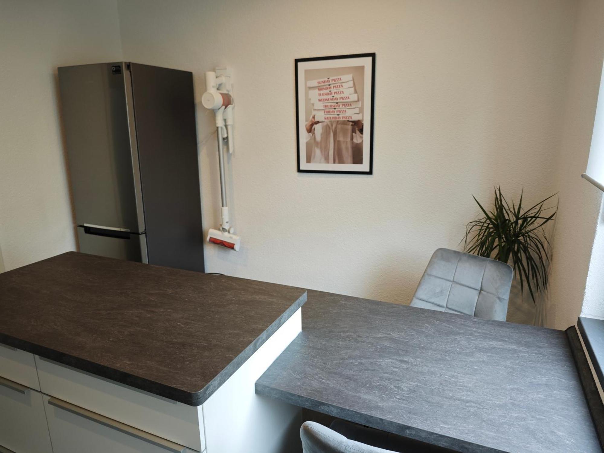 Fh-Naehe: Modernes Apt Mit Balkon Hof  Exteriér fotografie