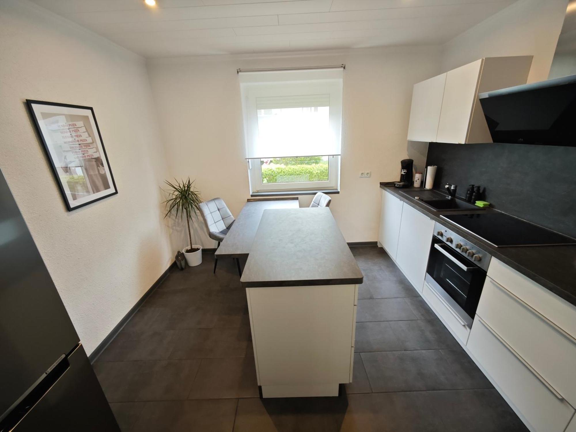 Fh-Naehe: Modernes Apt Mit Balkon Hof  Exteriér fotografie