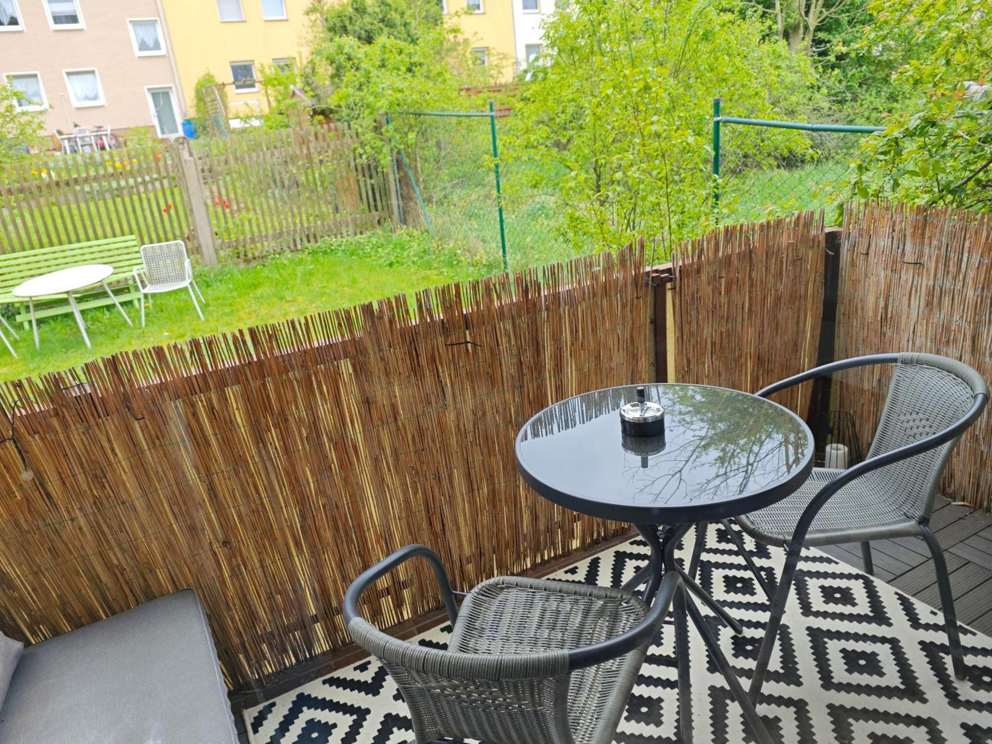 Fh-Naehe: Modernes Apt Mit Balkon Hof  Exteriér fotografie